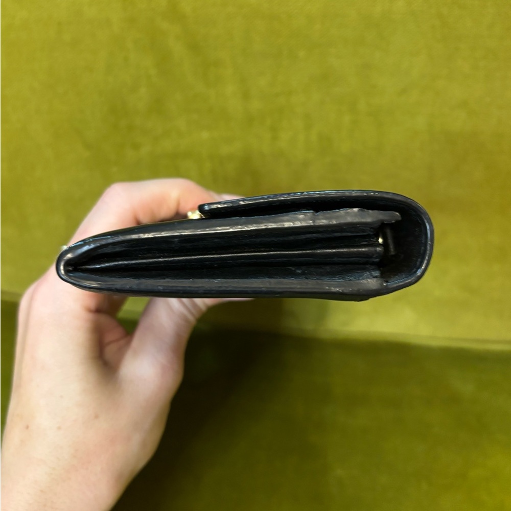 Henri Bendel Black and Gold Wallet - Picture 5 of 10